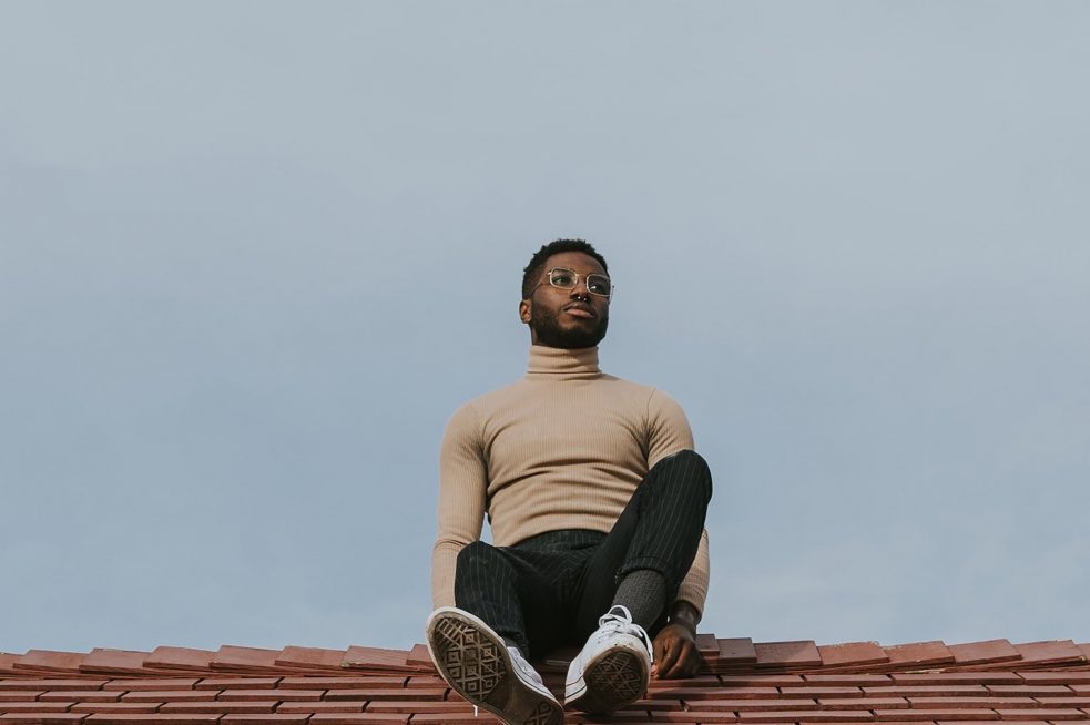 rum.gold Has a Voice Smoother Than Honey on Latest EP "aiMless"
