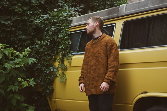 Clouse Hevy Releases Eccentric Music Video For Single "TELL ME"