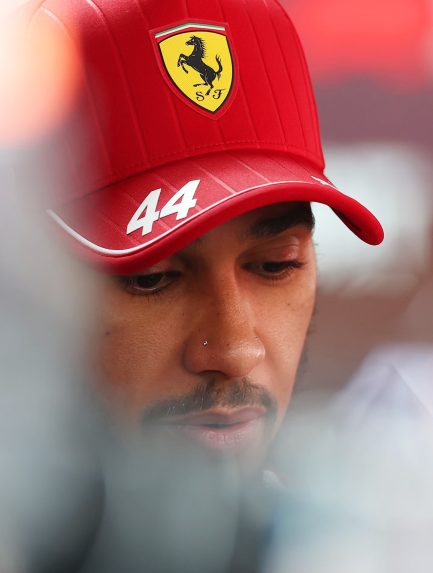 Should Lewis Hamilton retire